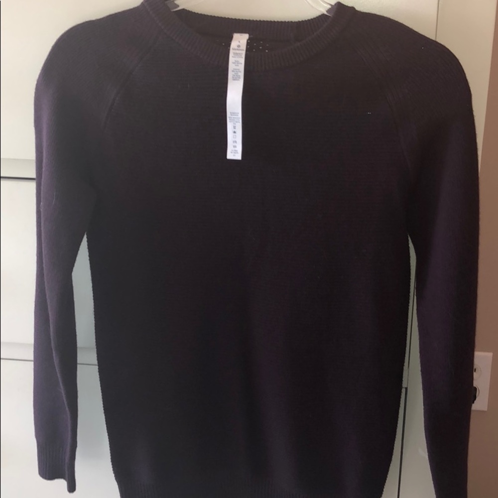 Lulu lemon sweater